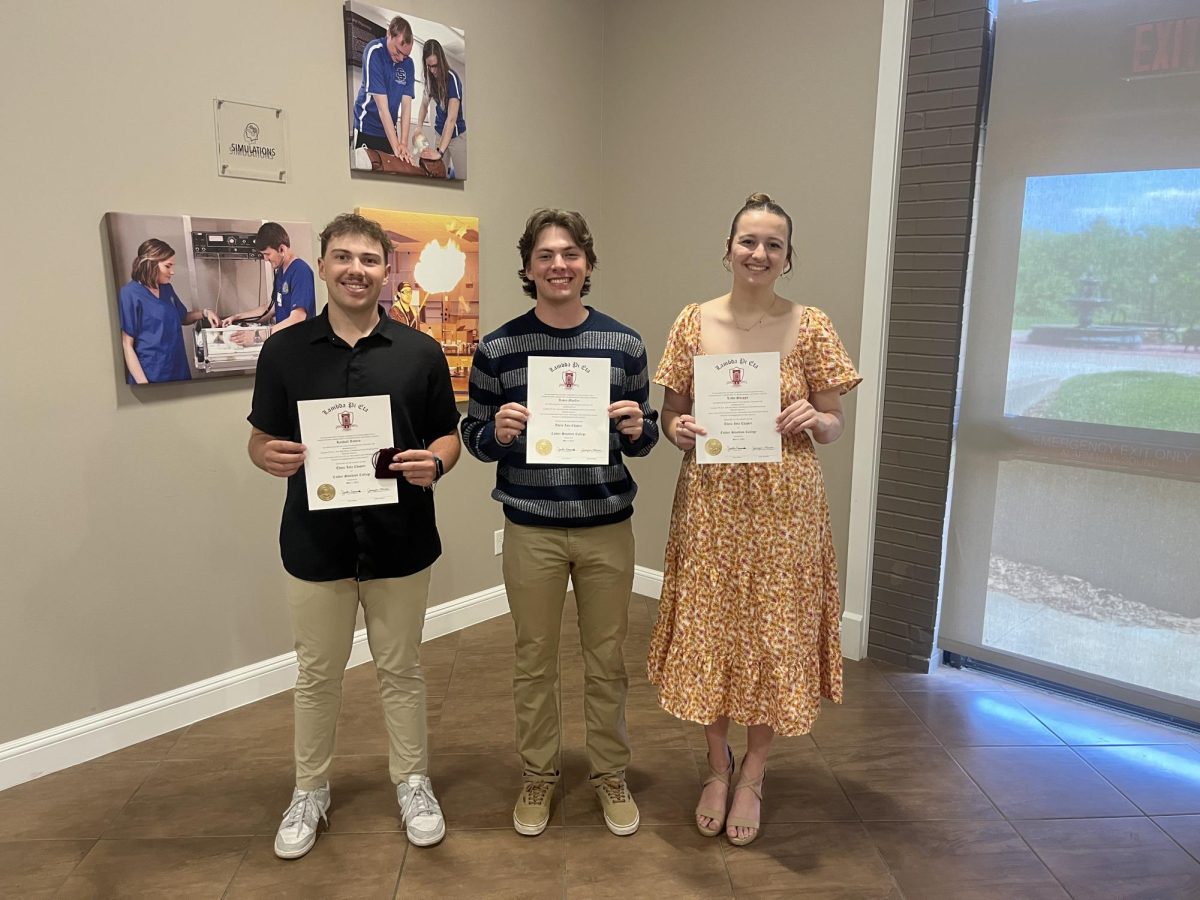 2025 Class of Communication Honor Society Inducted